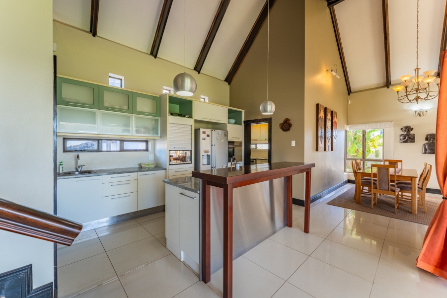 4 Bedroom Property for Sale in St Francis Links Eastern Cape